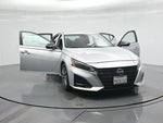 2023 Altima Thumbnail 29