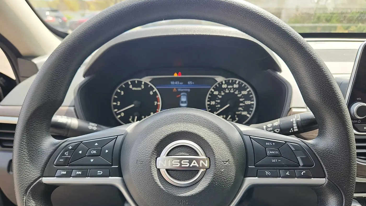 2023 Nissan Altima 2.5 SV