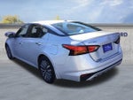 2023 Altima Thumbnail 5