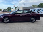 2024 Altima Thumbnail 3