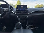 2024 Altima Thumbnail 25