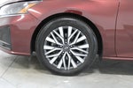 2024 Altima Thumbnail 16