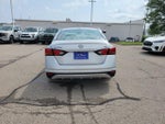 2024 Altima Thumbnail 4
