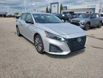 2024 Altima Thumbnail 7