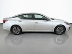 2024 Altima Thumbnail 12