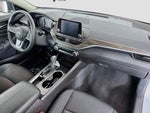 2024 Altima Thumbnail 17