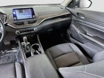 2024 Altima Thumbnail 24