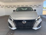 2024 Altima Thumbnail 8