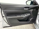 2024 Altima Thumbnail 10
