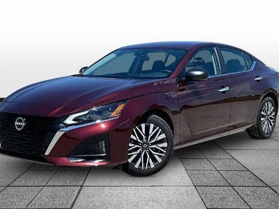 2025 Nissan Altima 2.5 SV 4DR Sedan
