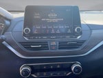 2025 Altima Thumbnail 19
