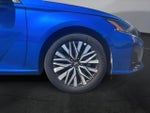 2025 Altima Thumbnail 26