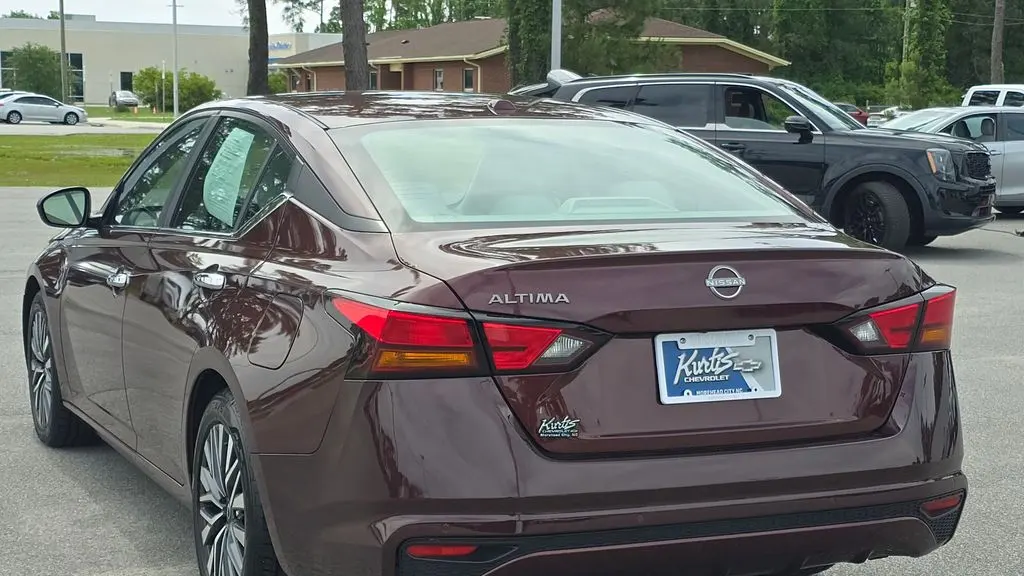 2025 Nissan Altima 2.5 SV