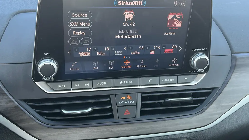 2025 Nissan Altima 2.5 SV