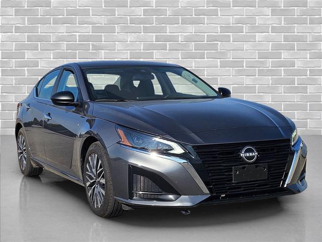 2025 Nissan Altima - $23,085