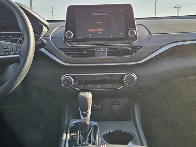 2025 Nissan Altima - $23,085