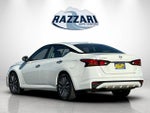 2025 Altima Thumbnail 5