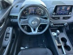 2025 Altima Thumbnail 13