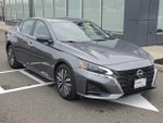 2025 Altima Thumbnail 3
