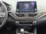 2025 Altima Thumbnail 17
