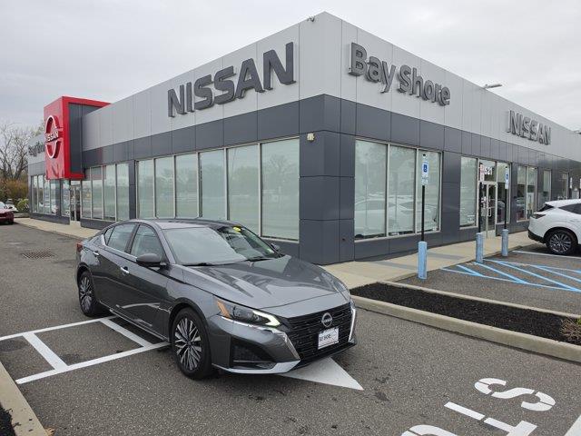 2025 Nissan Altima