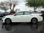 2025 Altima Thumbnail 2
