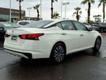 2025 Altima Thumbnail 5