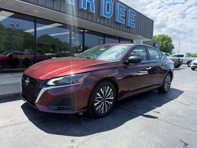 2025 Nissan Altima