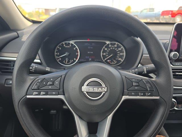 2025 Nissan Altima - $22,500