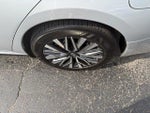 2026 Altima Thumbnail 10