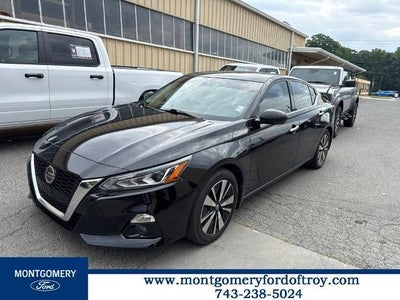 2019 Nissan Altima 2.5 SV 4DR Sedan