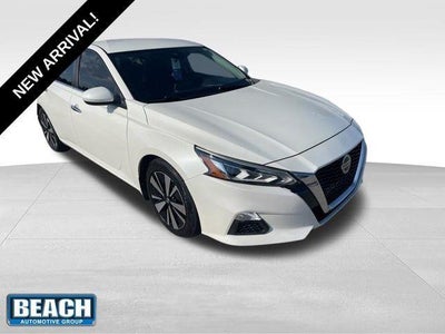 Photo of a 2021 Nissan Altima 2.5 SV 4DR Sedan for sale