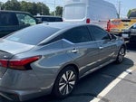 2022 Altima Thumbnail 9
