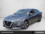 2022 Altima Thumbnail 1