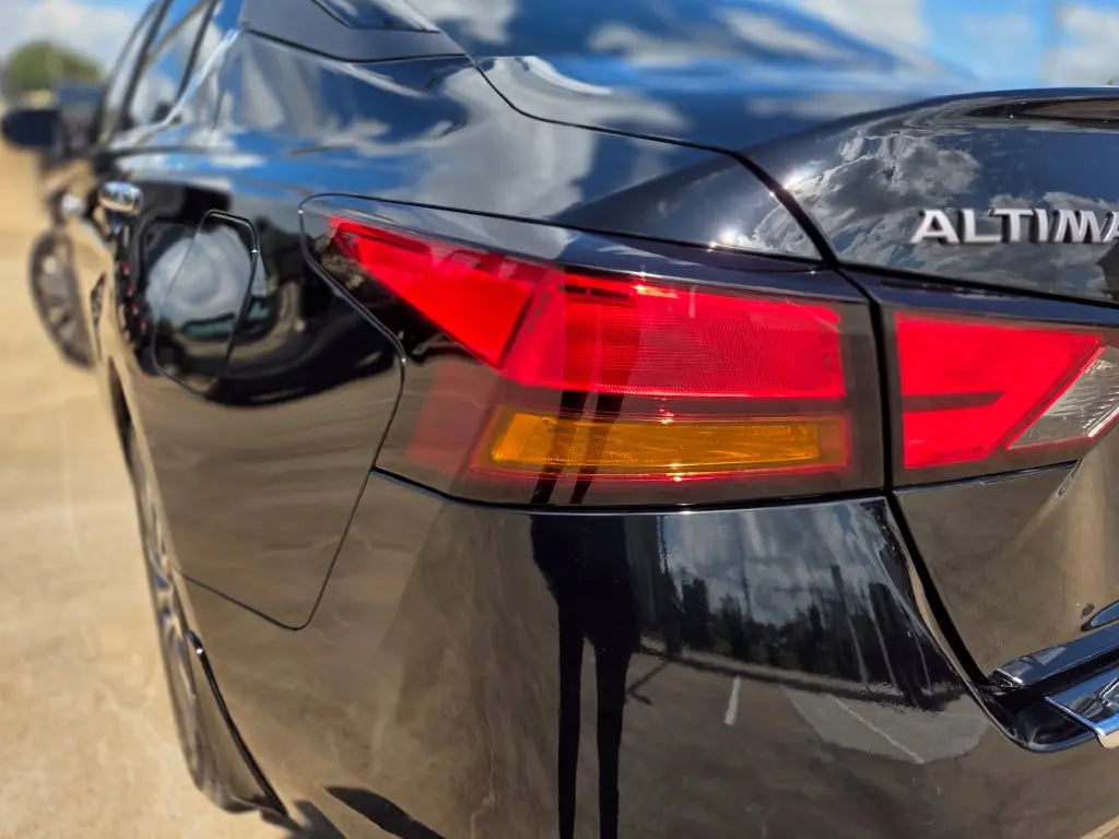 2023 Nissan Altima - $17,357