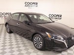 2023 Altima Thumbnail 1