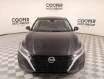 2023 Altima Thumbnail 8