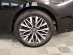 2023 Altima Thumbnail 17