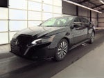 2023 Altima Thumbnail 1