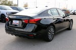 2023 Altima Thumbnail 5