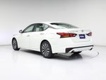 2023 Altima Thumbnail 2