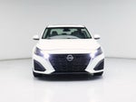 2023 Altima Thumbnail 5