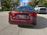 2023 Altima Thumbnail 4