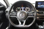 2023 Altima Thumbnail 9