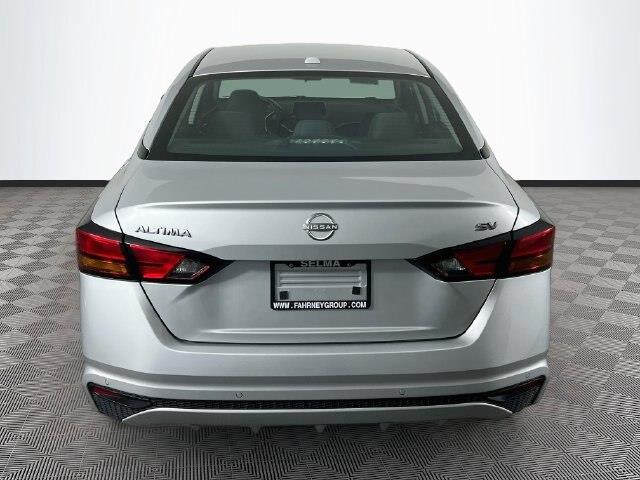 2024 Nissan Altima - $17,275