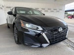 2024 Altima Thumbnail 1