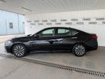 2024 Altima Thumbnail 24