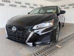 2024 Altima Thumbnail 25