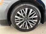 2024 Altima Thumbnail 28