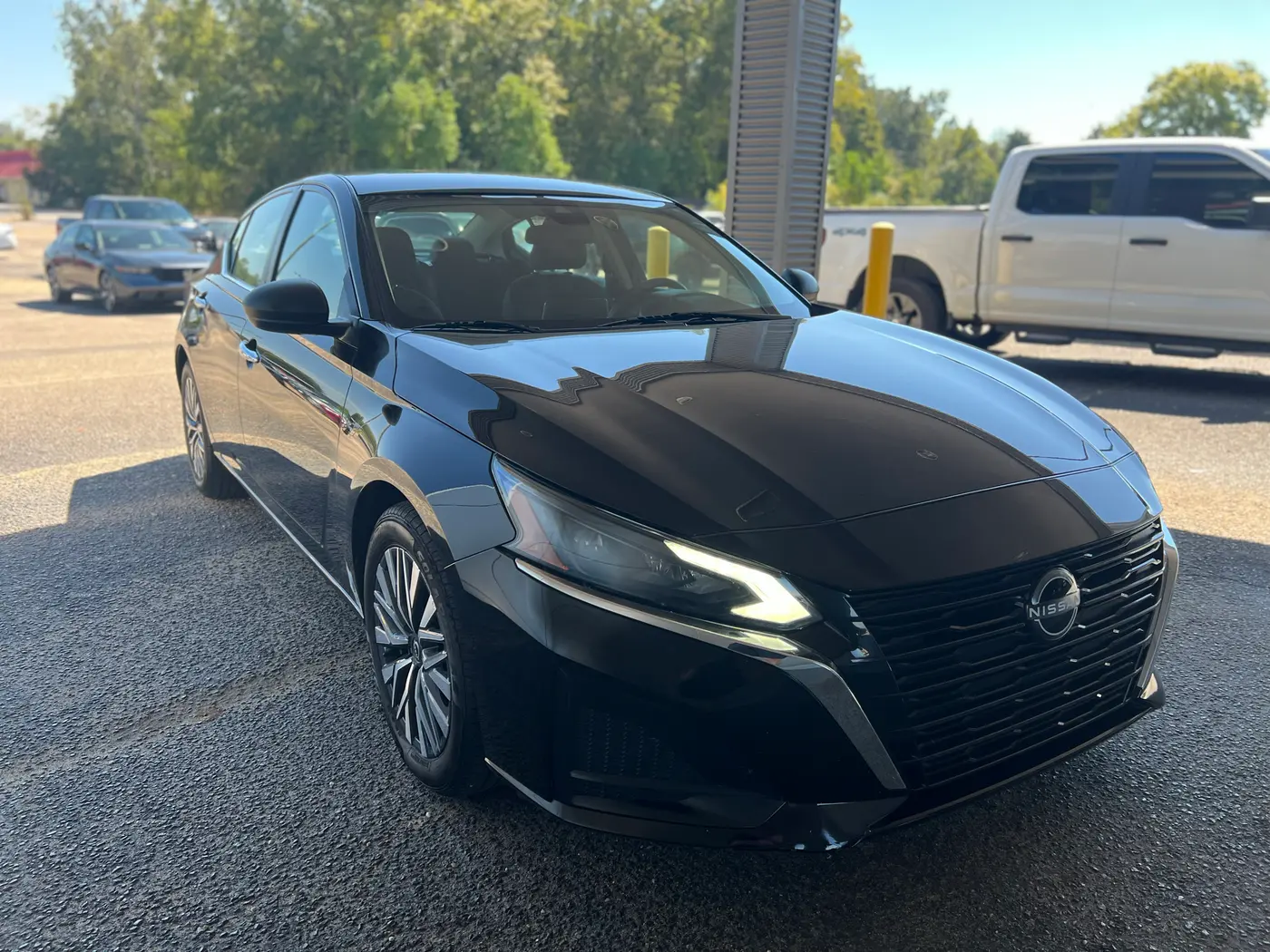 2024 Nissan Altima - $21,985